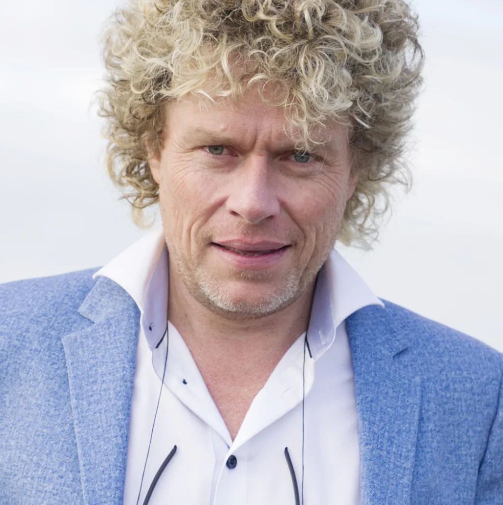 Pressebilde 2016 Dag Jørund Lønning Lønning har skrevet «Jordboka»