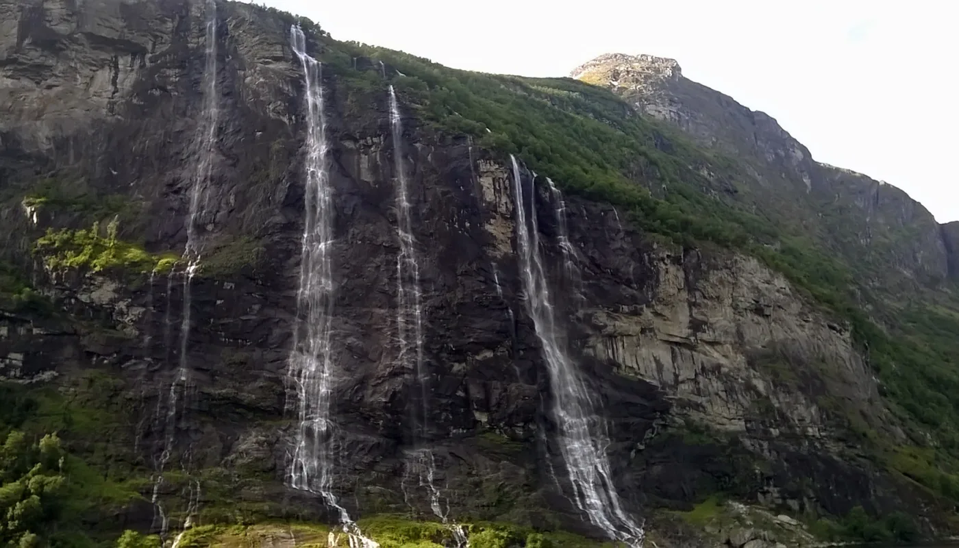 Fjell Foto Kristin Sørheim Fjell Foto Kristin Sørheim (Foto: Kristin Sørheim)